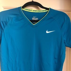 Nike workout top